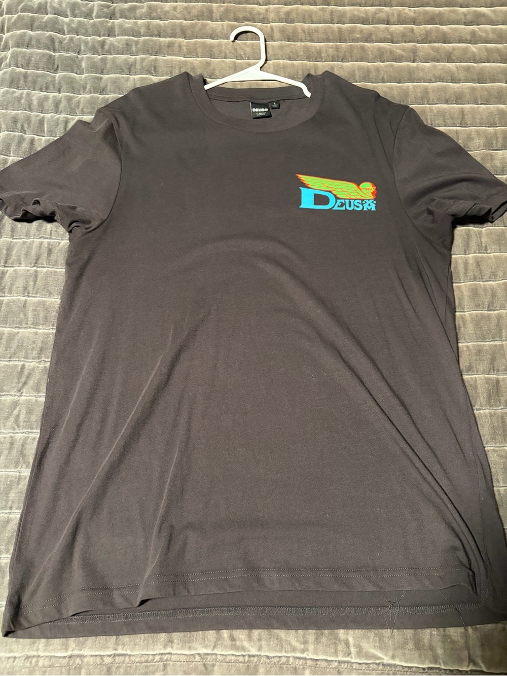 PacSun Black Short Sleeve Graphic Tee with Multicolor Logo